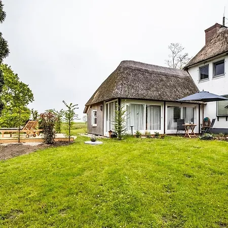 Ferienwohnung-deichhaus-studio *